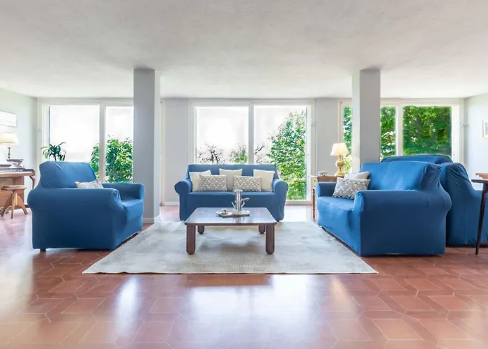 Villa degli Archi by Mmega